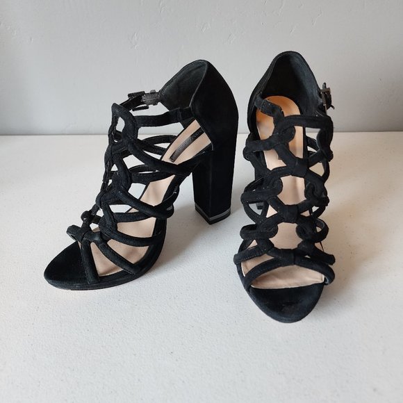 BCBG MaxAzria Sandals "EUC" - Picture 9 of 15